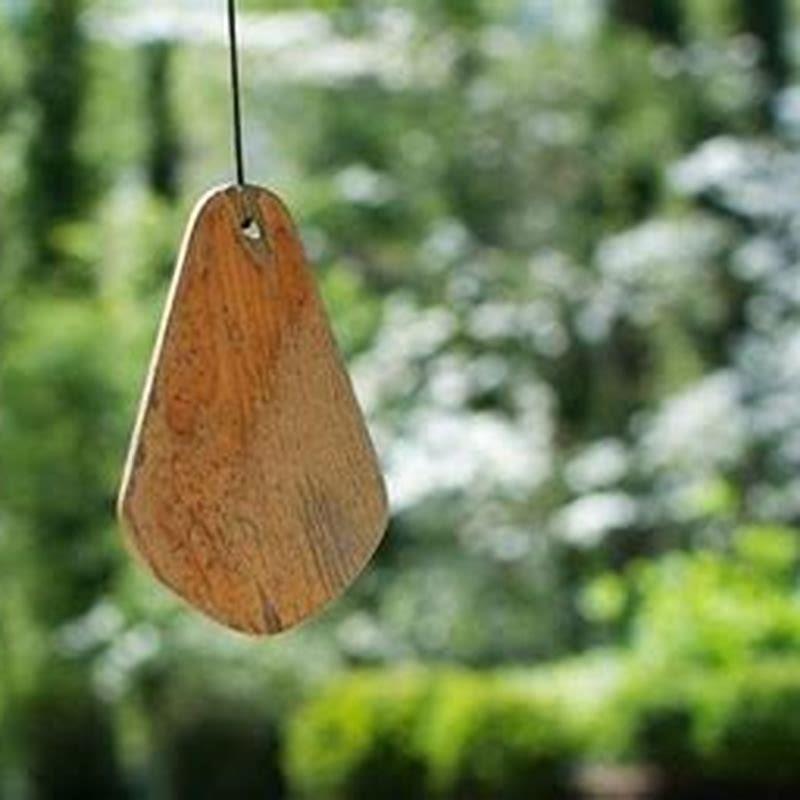 Do wind chimes keep hawks away?