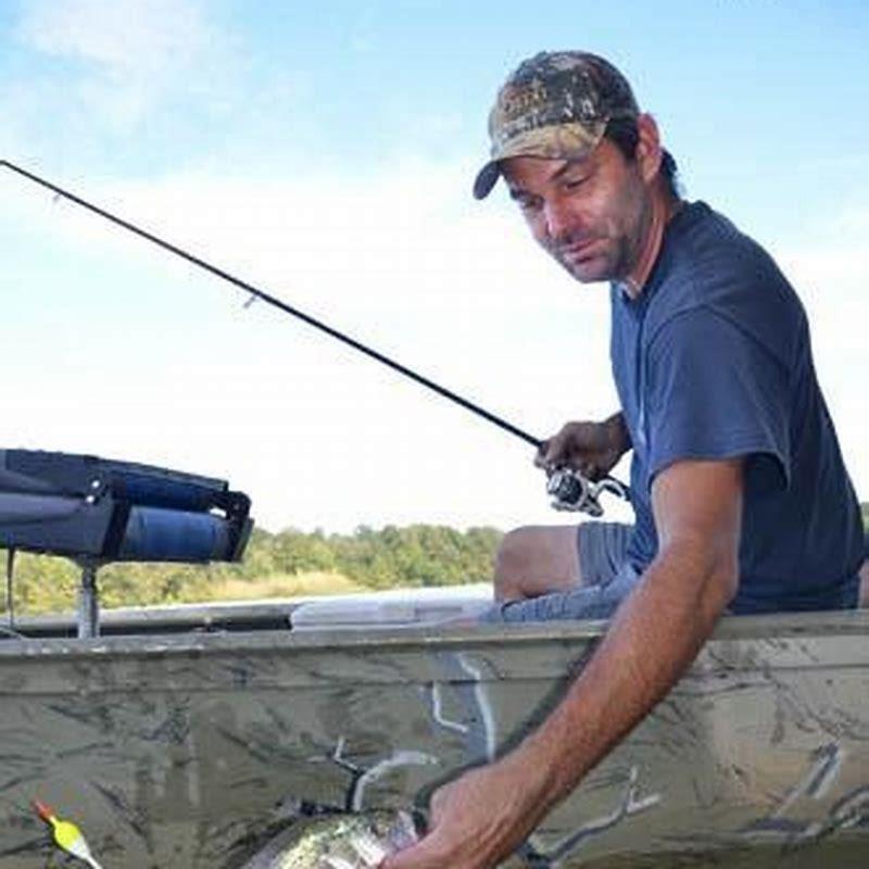 Where is the best place to catch minnows?