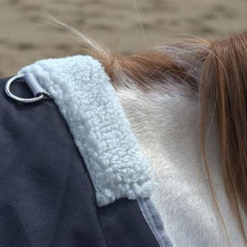 What size horse does a 72 blanket fit?