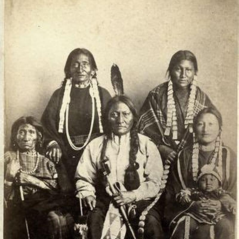What was Sitting Bull tribe?