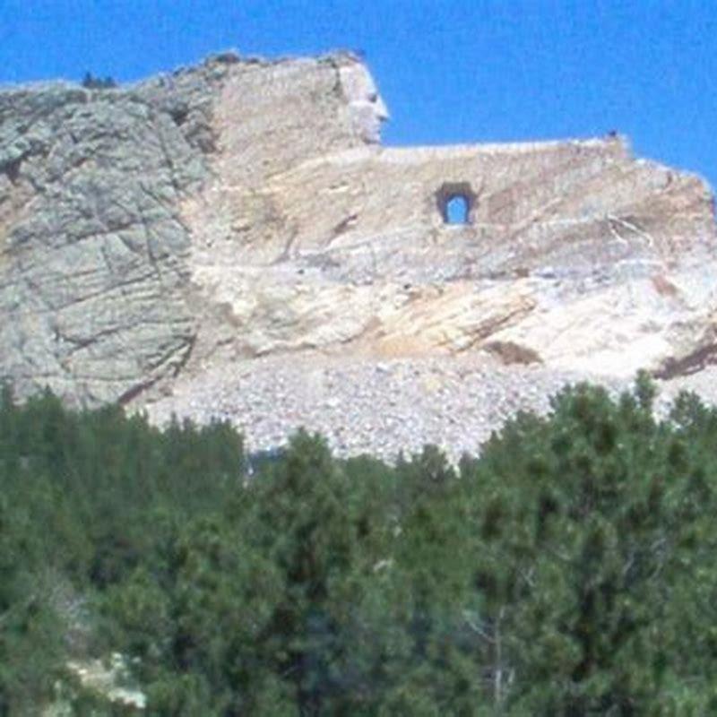 Where is the Crazy Horse Memorial being sculpted?