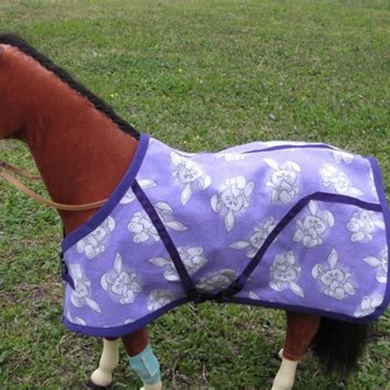 How do you blanket a horse?