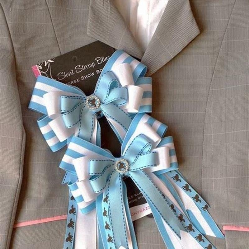 How do you make a bow with long tails?