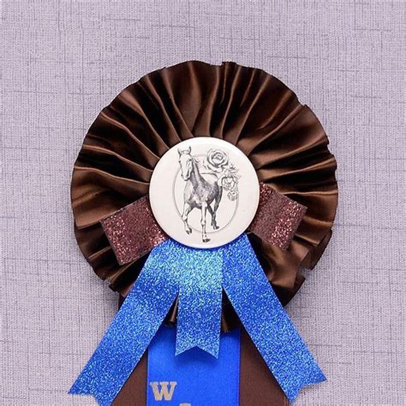 How do you make an award rosette?